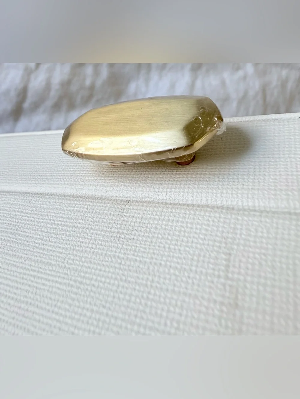 Kendra Scott | White Faux Leather Mirrored Jewelry Box | Gray Velvet Lined